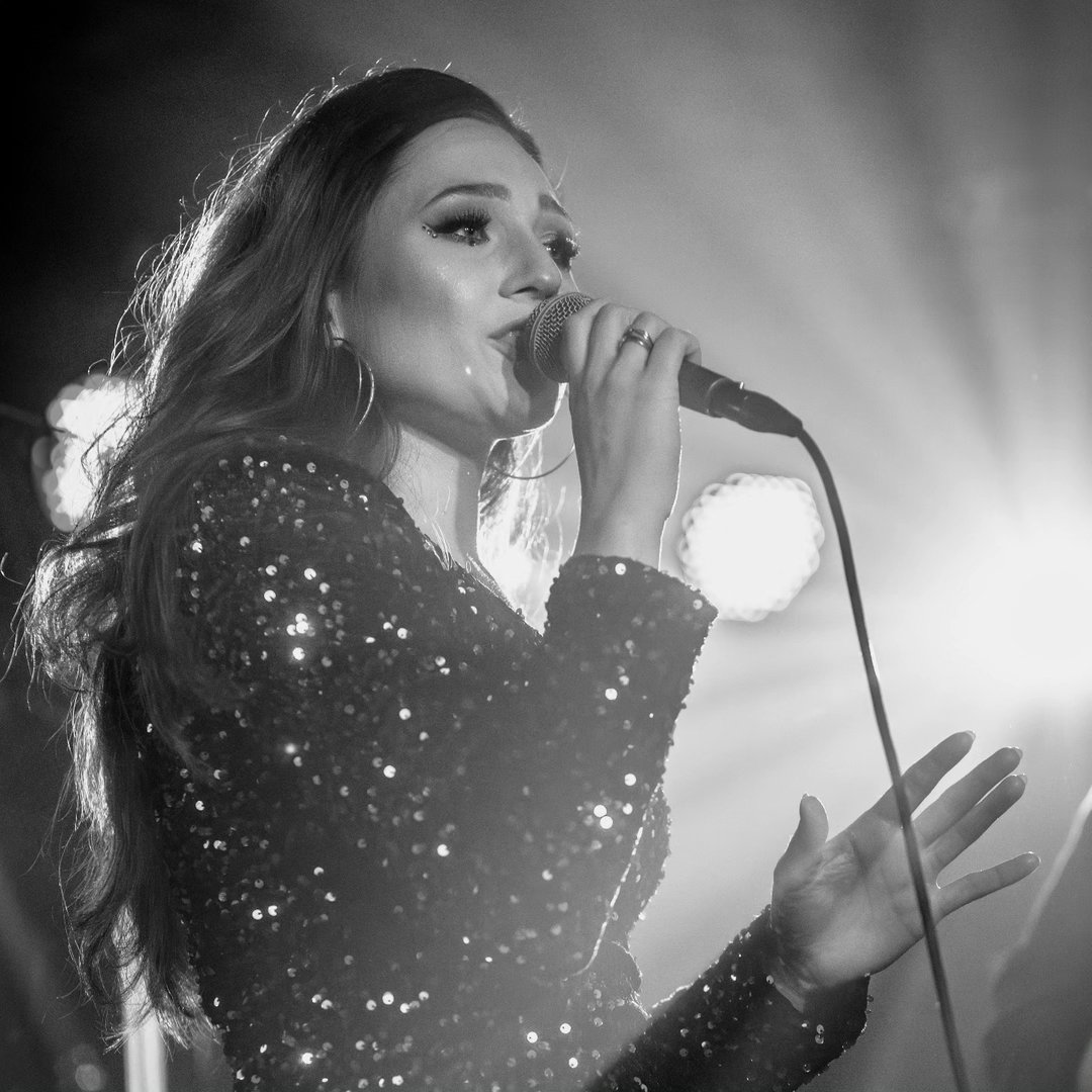 Martyna Jaskulska-Dejnak — logopeda i wokalistka